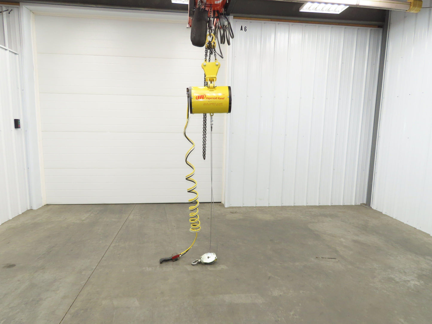 Ingersoll Zimmerman BW020120 Pneumatic Air Balancer 6' Travel 400Lb Swivel Mount