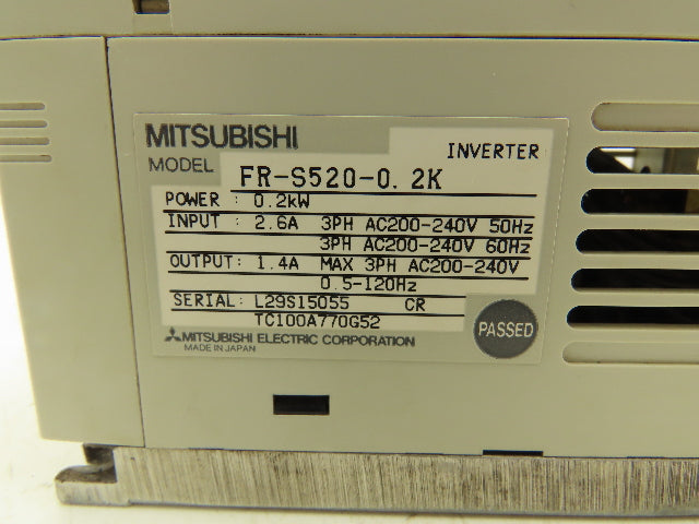 Mitsubishi FR-S520-0.2K Freqrol Inverter Drive 3Ph 240V In 0.2kW 240V 1.4A 120Hz