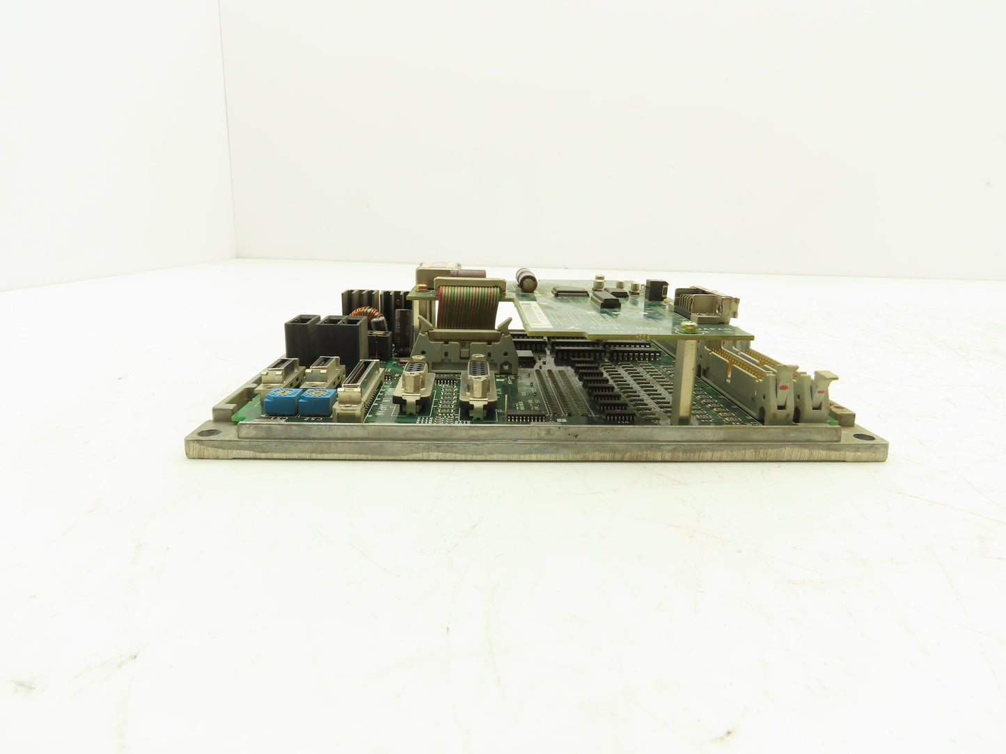 Mitsubishi FCU6-DX441 Servo DIO Unit 24VDC 4.8A Ver A