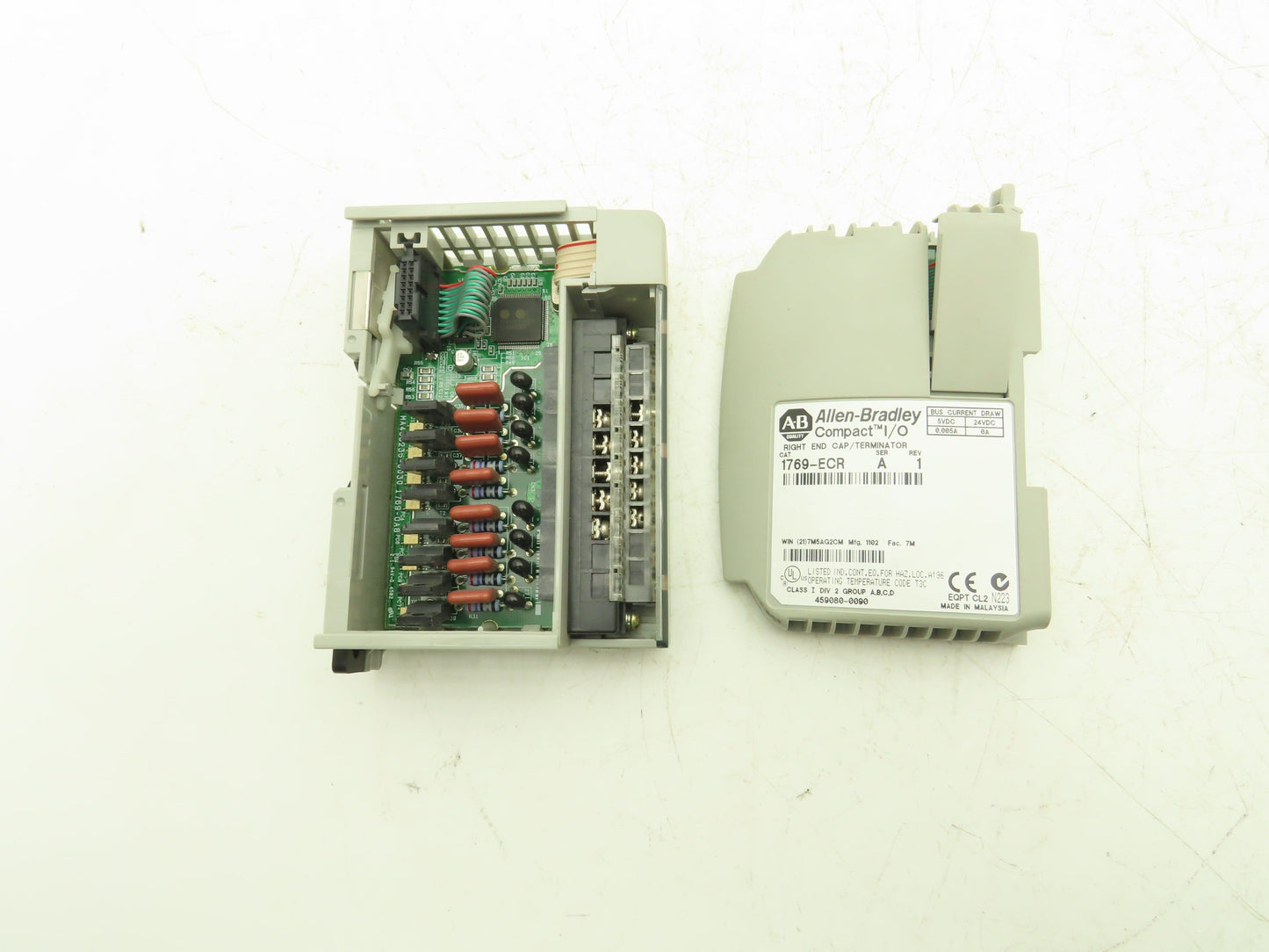 Allen Bradley 1769-OA8 Compact Logix I/O Output Module 8Pt 115/230VAC Ser B