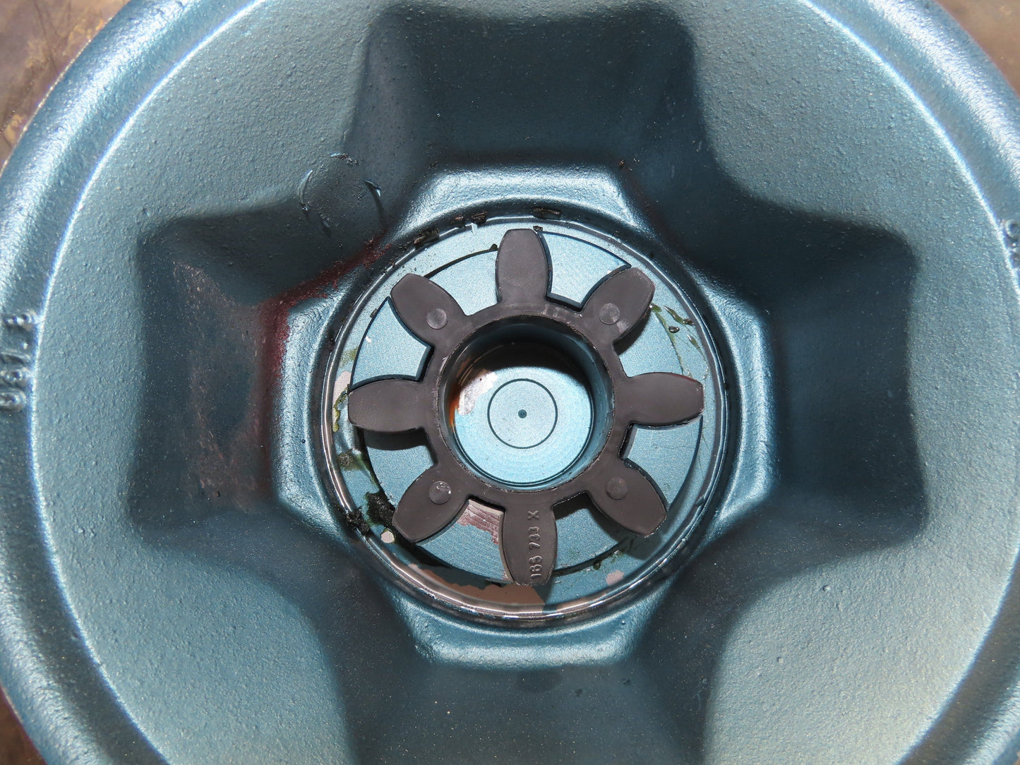 Sew Eurodrive KF107AM286 Helical Reducer 42.3:1 Gearbox 40rpm 284/286T RH