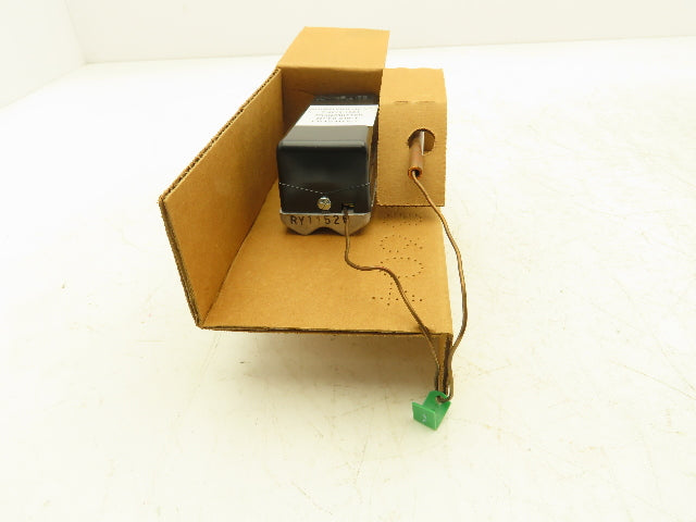 Johnson Controls T-5210-1004 Pneumatic Signal Temperature Transmitter 5.5" Bulb