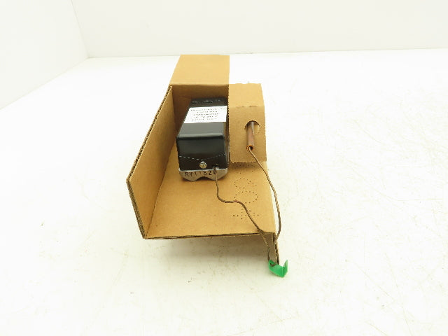 Johnson Controls T-5210-1004 Pneumatic Signal Temperature Transmitter 5.5" Bulb