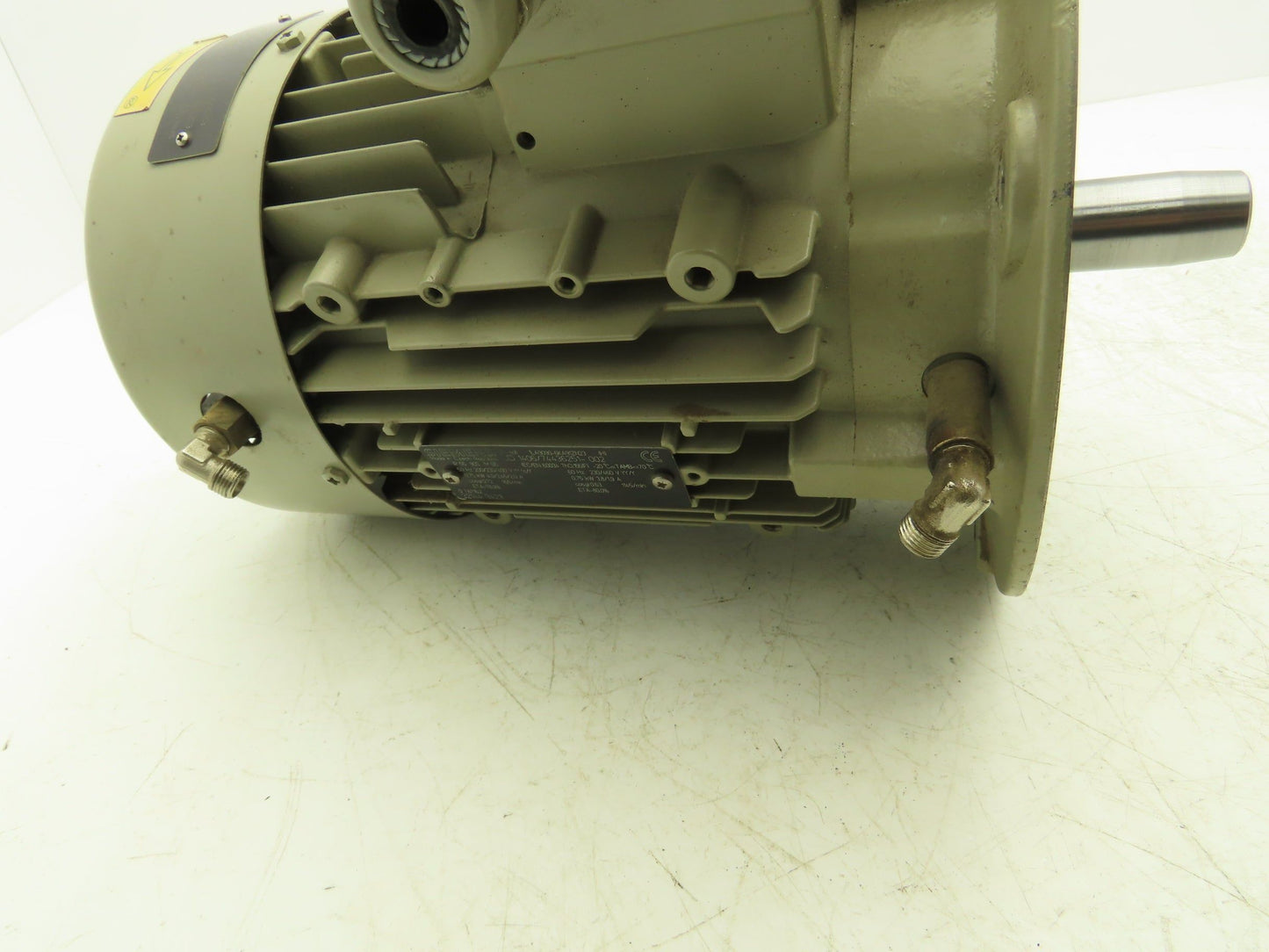 Siemens 1LA9090-6KA91ZN23 Metric AC Motor .75kw 1145rpm 230/460V 3PH IEC 90