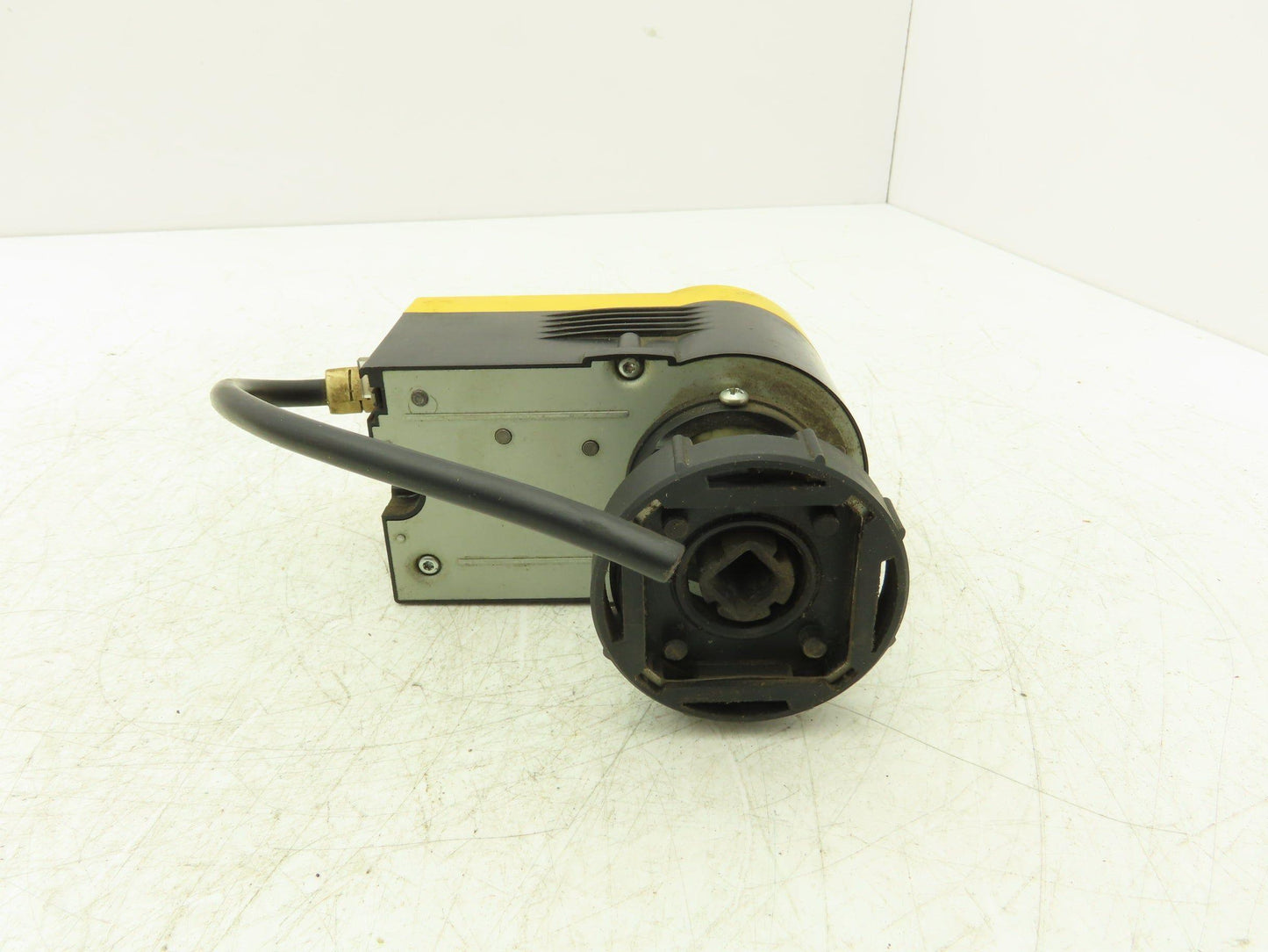 Kaeser Compressor 7.7457.0 Thermostatic Valve Actuator 24VDC