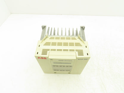 ABB ACS201-1P1-1-00-10 ACS 200 AC VFD Drive 3/4HP 240V 1PH Input