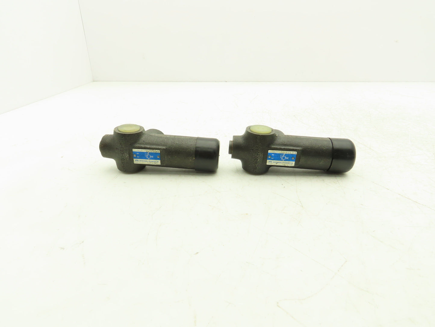Integral Hydraulik UF18-100/85 Hydraulic Valve Lot of 2