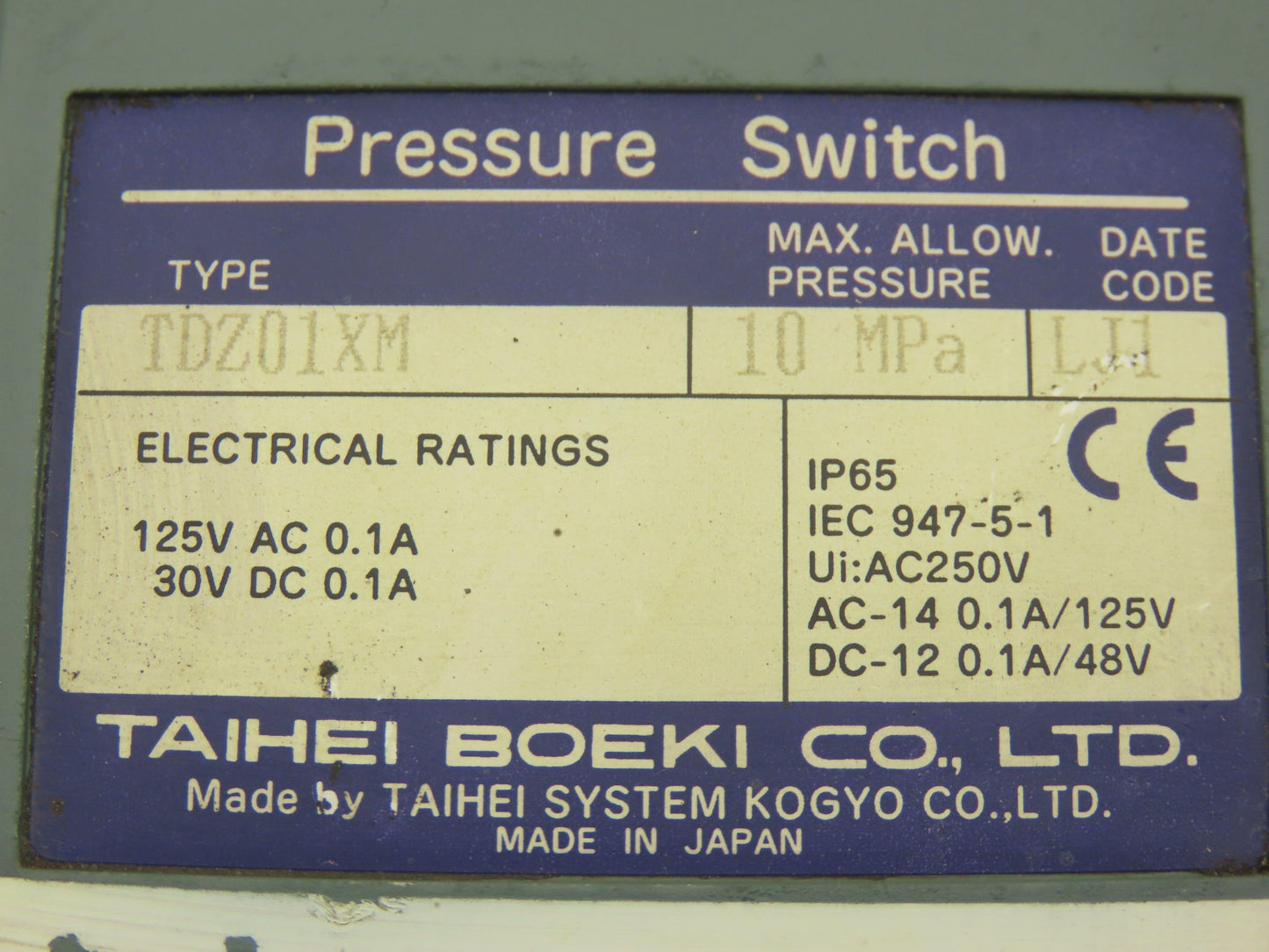 Taihei Boeki TDZ01XM Pressure Switch 10MPa 1450psi 125VAC 30VDC 0.1A IP65