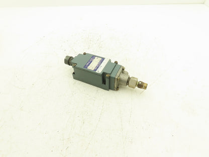 Taihei Boeki TDZ01XM Pressure Switch 10MPa 1450psi 125VAC 30VDC 0.1A IP65