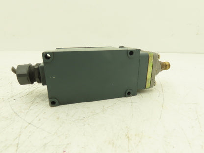 Taihei Boeki TDZ01XM Pressure Switch 4MPa 580psi 125VAC 30VDC 0.1A IP65