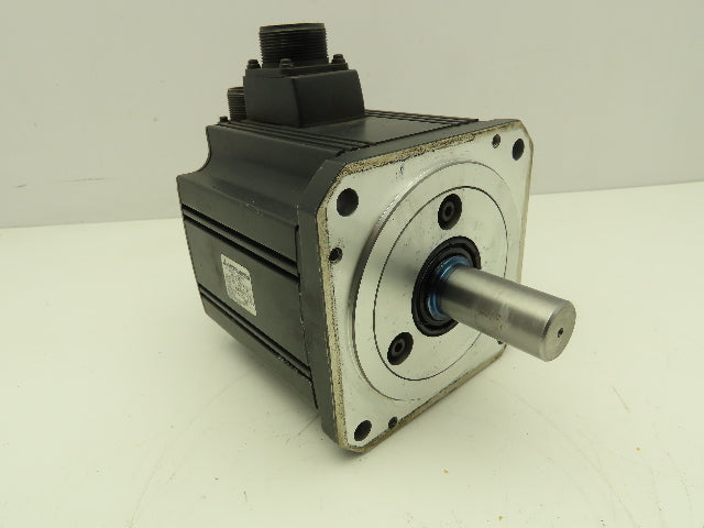 Mitsubishi Electric HC-SF152 AC Servo Motor Encoder 3Ph 122V 9A 1.5kW 2000rpm