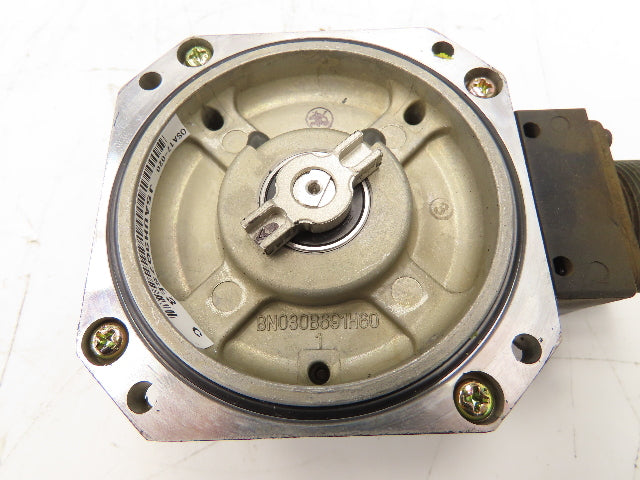 Mitsubishi Electric HC-SF152 AC Servo Motor Encoder 3Ph 122V 9A 1.5kW 2000rpm