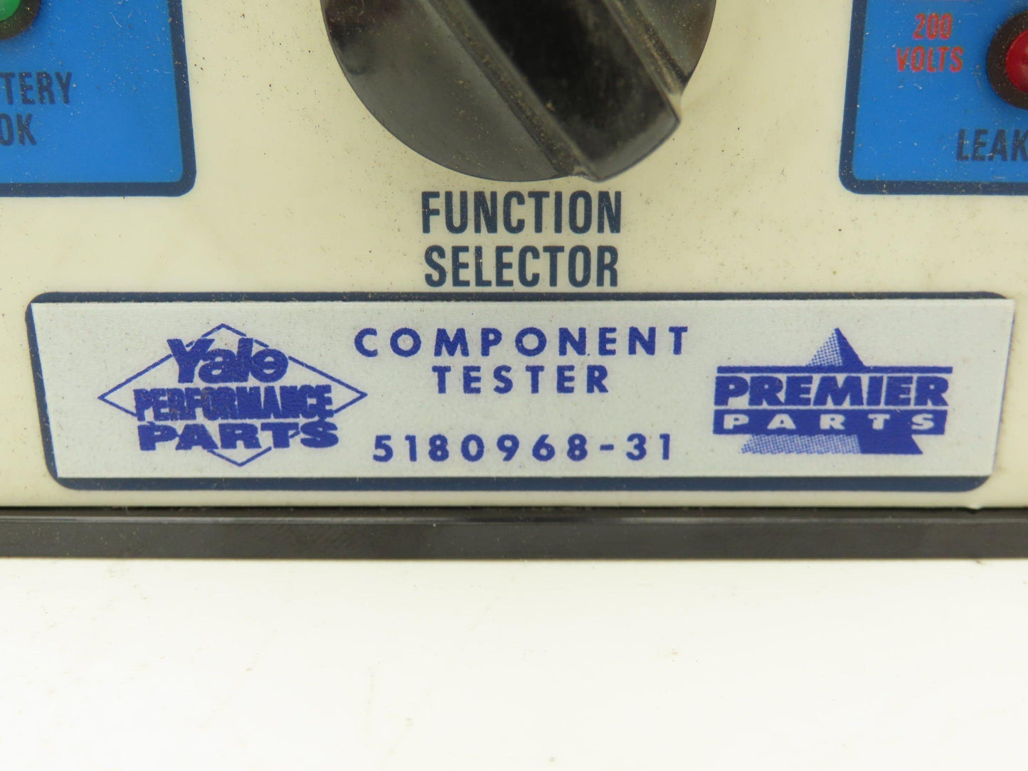 Yale 5180968-31 Component Tester in Box With Manual & Test Leads