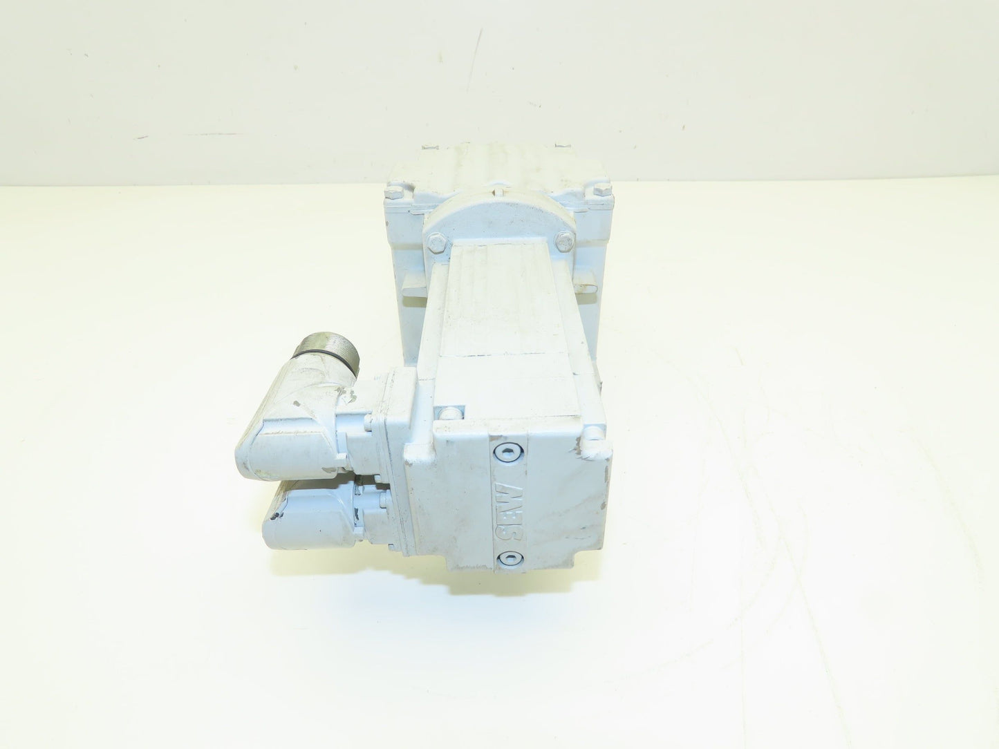 Sew Eurodrive R07 CMP40M/KY/RH1M/SM1 Gearmotor 38.51:1 Reducer 117rpm 51Nm 400v