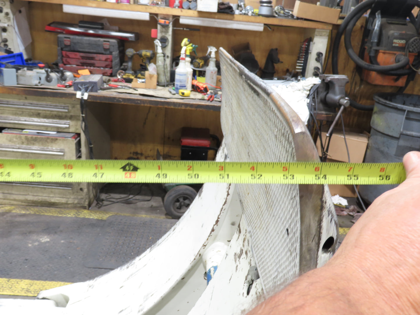 Cascade 90F Paper Roll Clamp 9000LB Fork Lift Truck Clamping Attachment Class 4