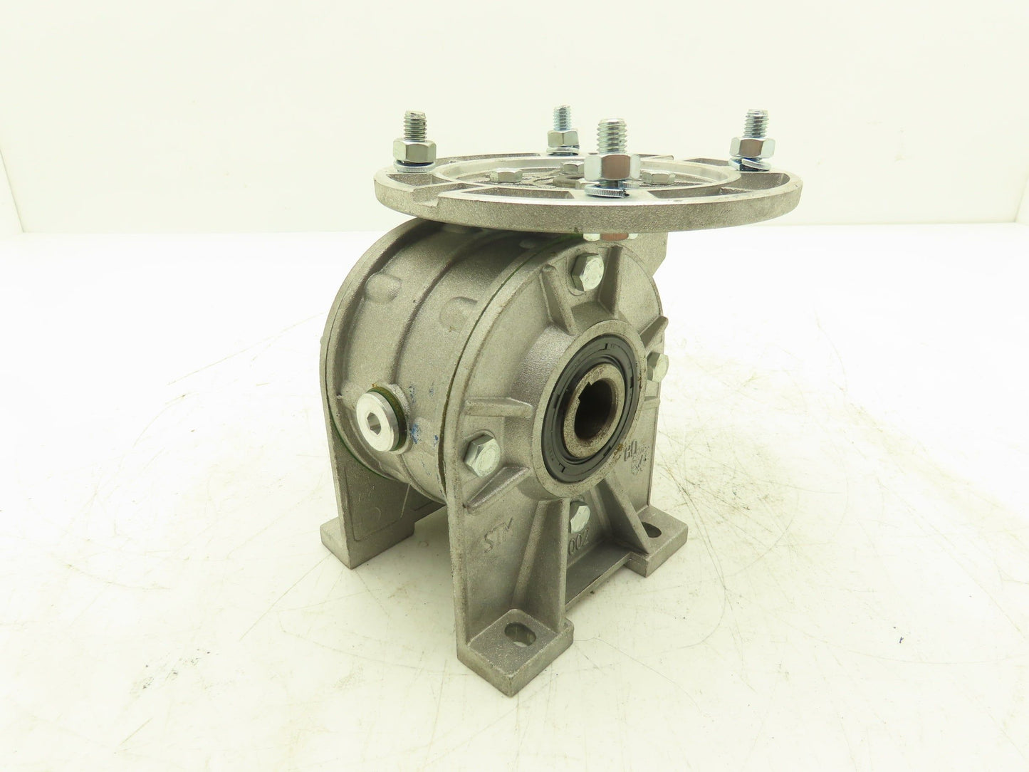 STM RMI 40 D Worm Gearbox 40:1 Reducer 0.29Hp 412rpm IEC 63