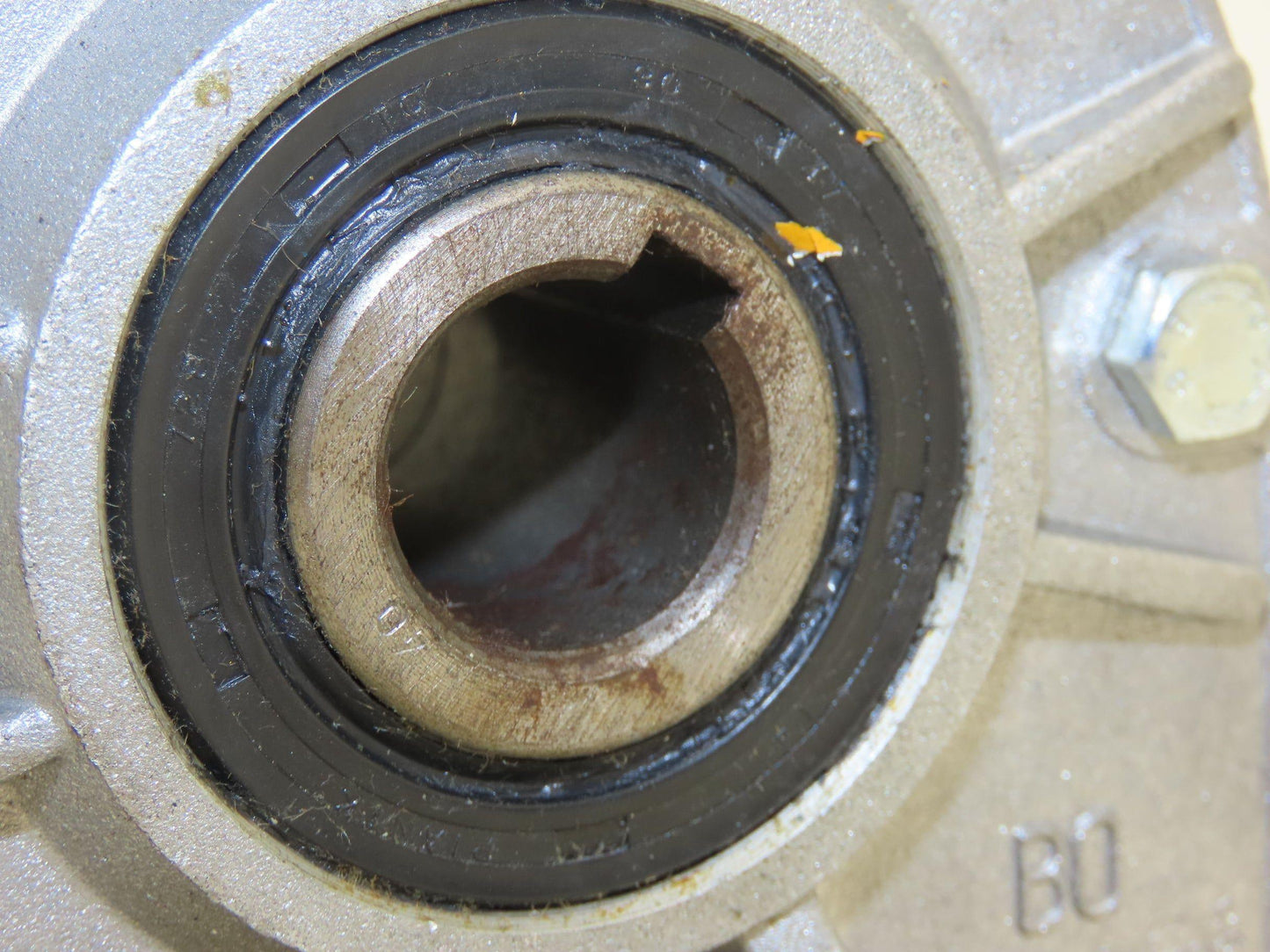 STM RMI 40 D Worm Gearbox 40:1 Reducer 0.29Hp 412rpm IEC 63