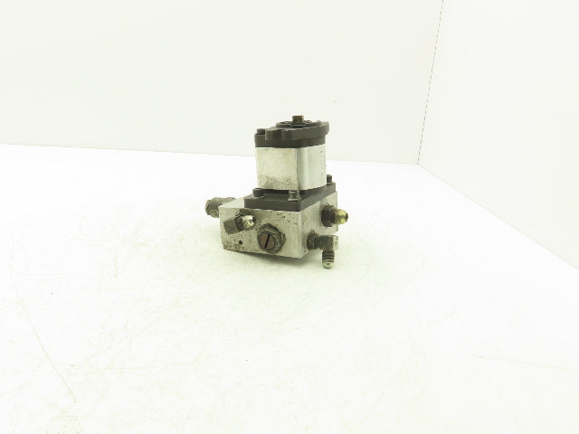 GRH 01-143-047 Hydraulic Gear Pump 2-Bolt w/Manifold Base