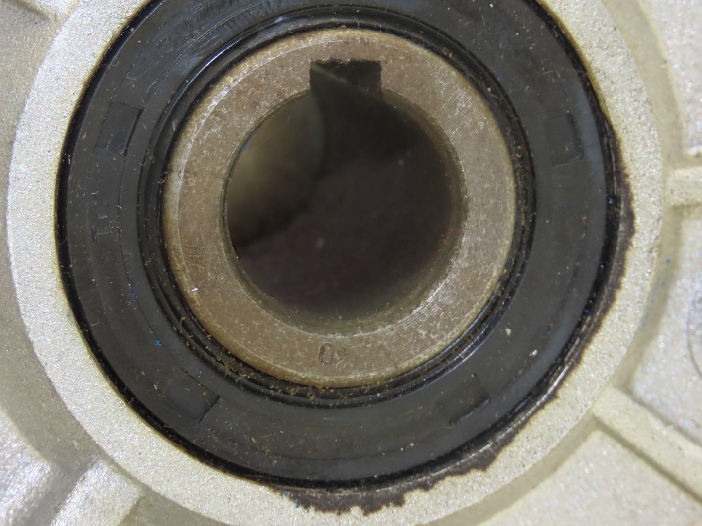 STM RMI 40 I Worm Gearbox 40:1 Reducer 0.29Hp 412rpm IEC 63