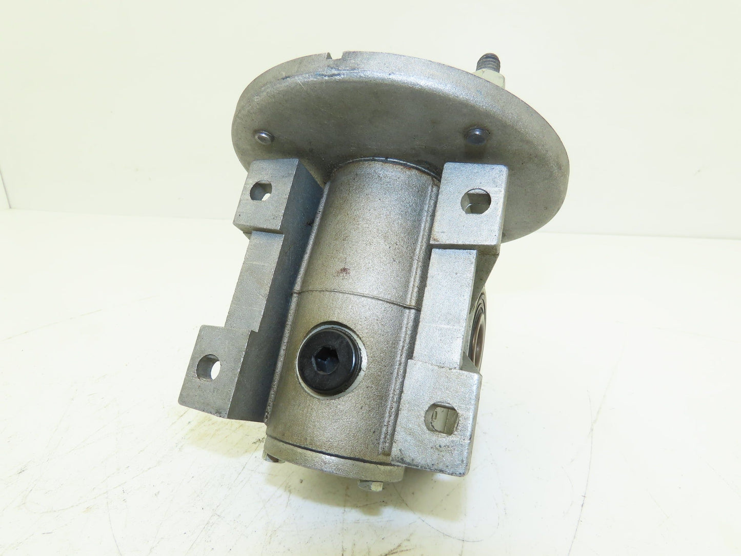 STM RMI 40 I Worm Gearbox 40:1 Reducer 0.29Hp 412rpm IEC 63