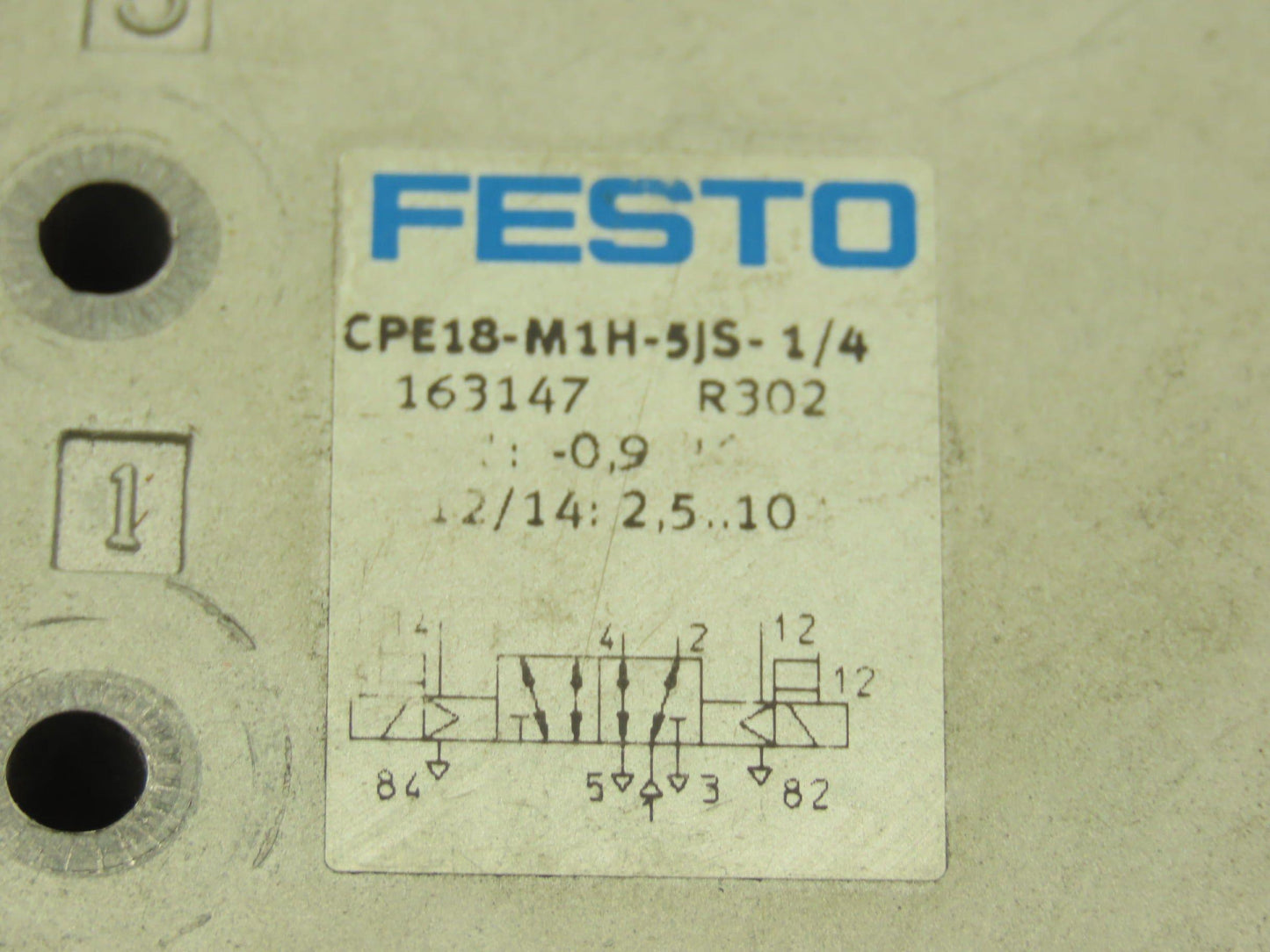 Festo CPE18-M1H-5JS-1/4 5/2 Double Solenoid Valve 1500 l/min Lot of 2