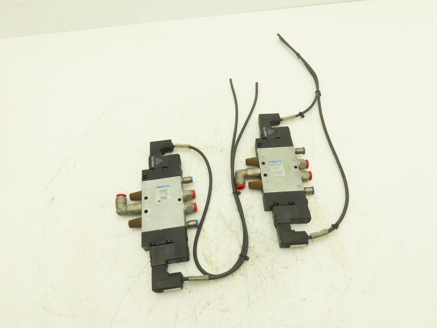 Festo CPE18-M1H-5JS-1/4 5/2 Double Solenoid Valve 1500 l/min Lot of 2