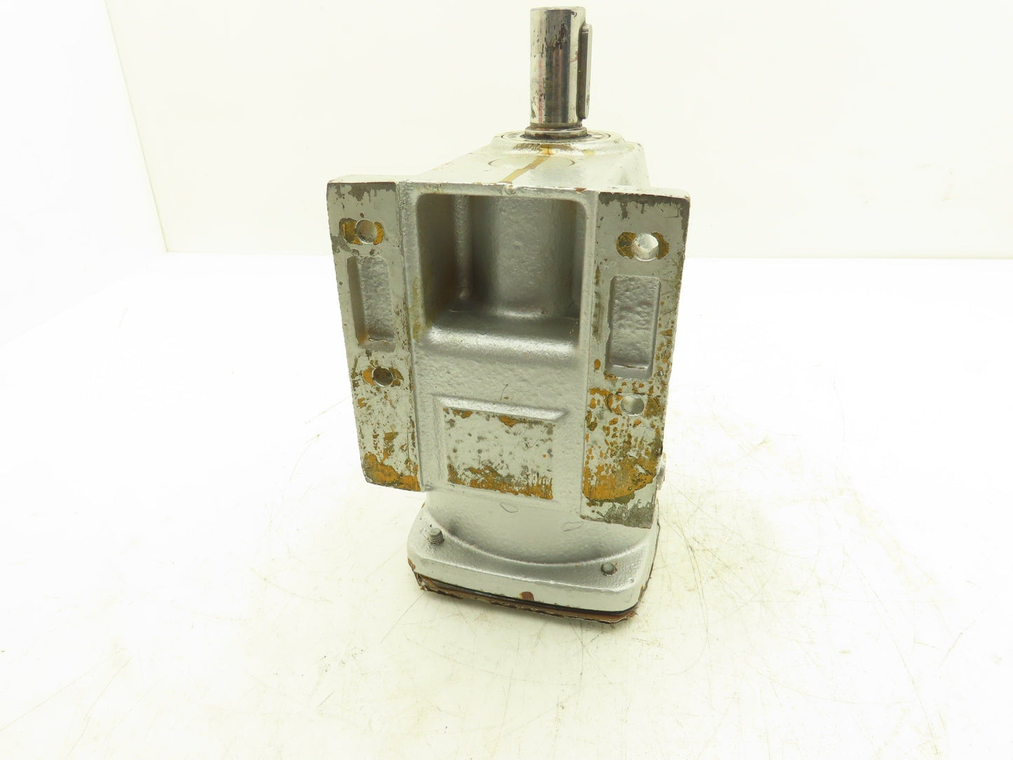 Nord SK13VL-63 L/4 BRE4 WE Gearbox  10.5:1 Reducer 159rpm  0.18kwTwist Spline