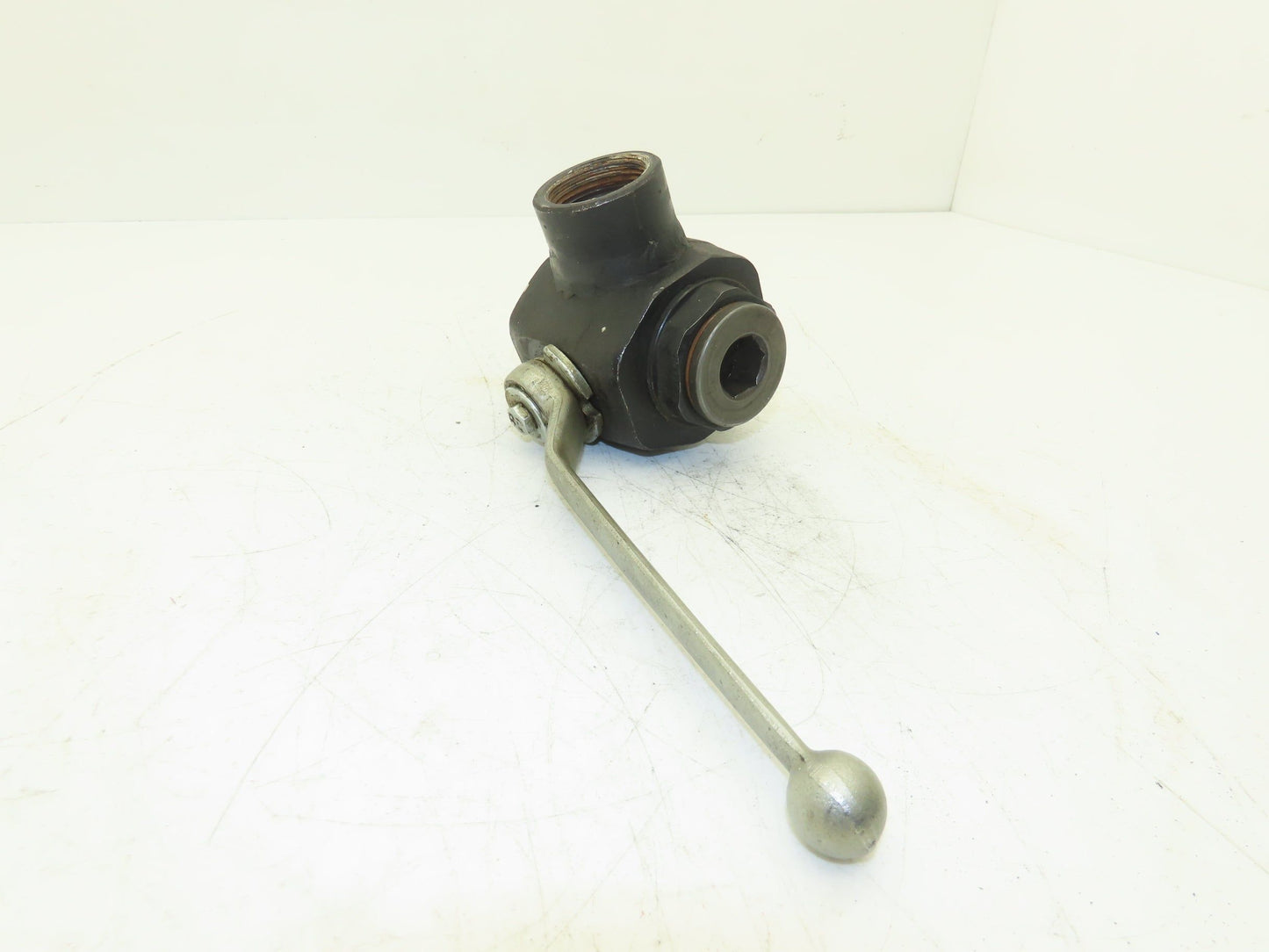 Pister DN32 3-Way Ball Valve 1-1/4 NPT