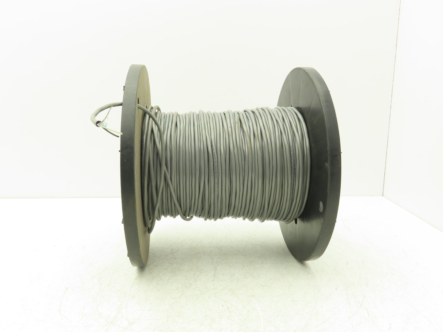 Belden 8761 060 Wire Spool 22AWG 225' 1 Pair Twisted Gray Cable 300V