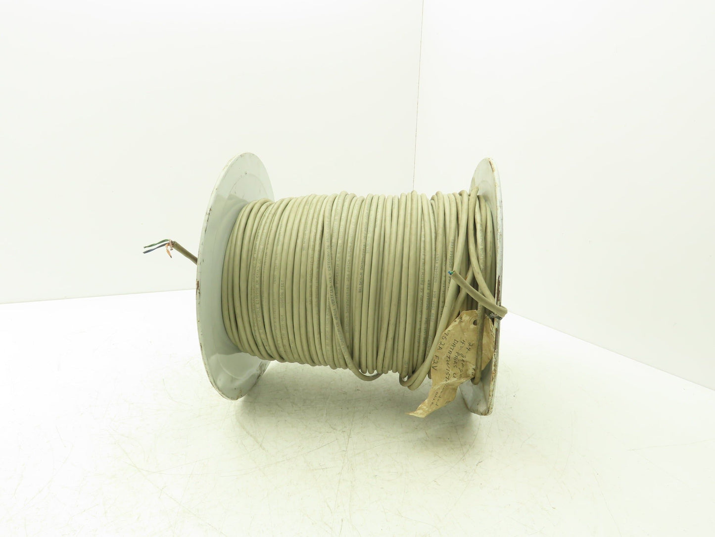 Belden 1752A F2V Wire Spool 24AWG 750' 8 Conductor Gray Cable 300V