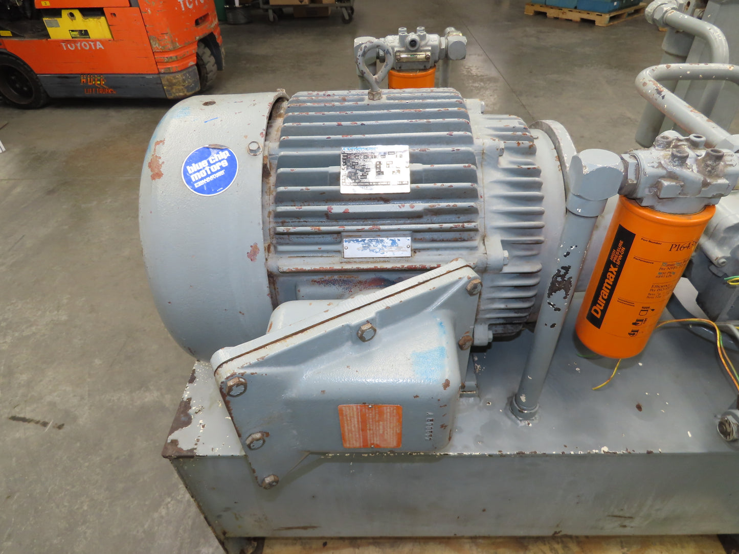 Sauer Danfoss 90R100 Hydraulic Piston Pump Unit 60 Gal 87 GPM 6000 PSI 40 Hp