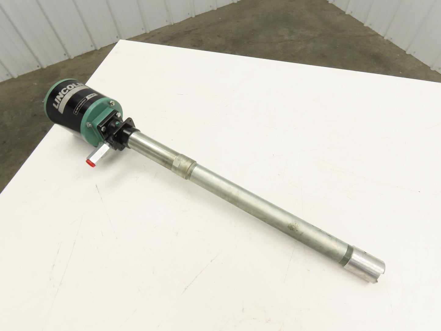 Lincoln V410000000 PMV Pneumatic Lubrication Oil Pump 10:1 Ratio 40-150 psi