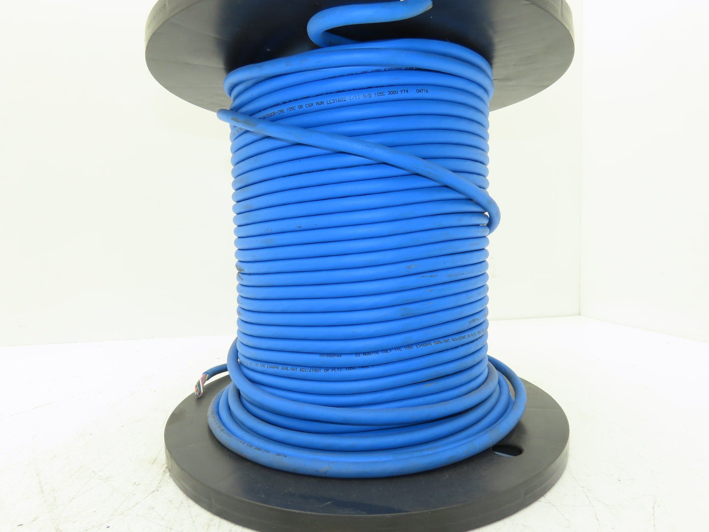 Turck CKNM 16-16-90 Actuator Sensor Cord 22AWG 16 Wire 180'