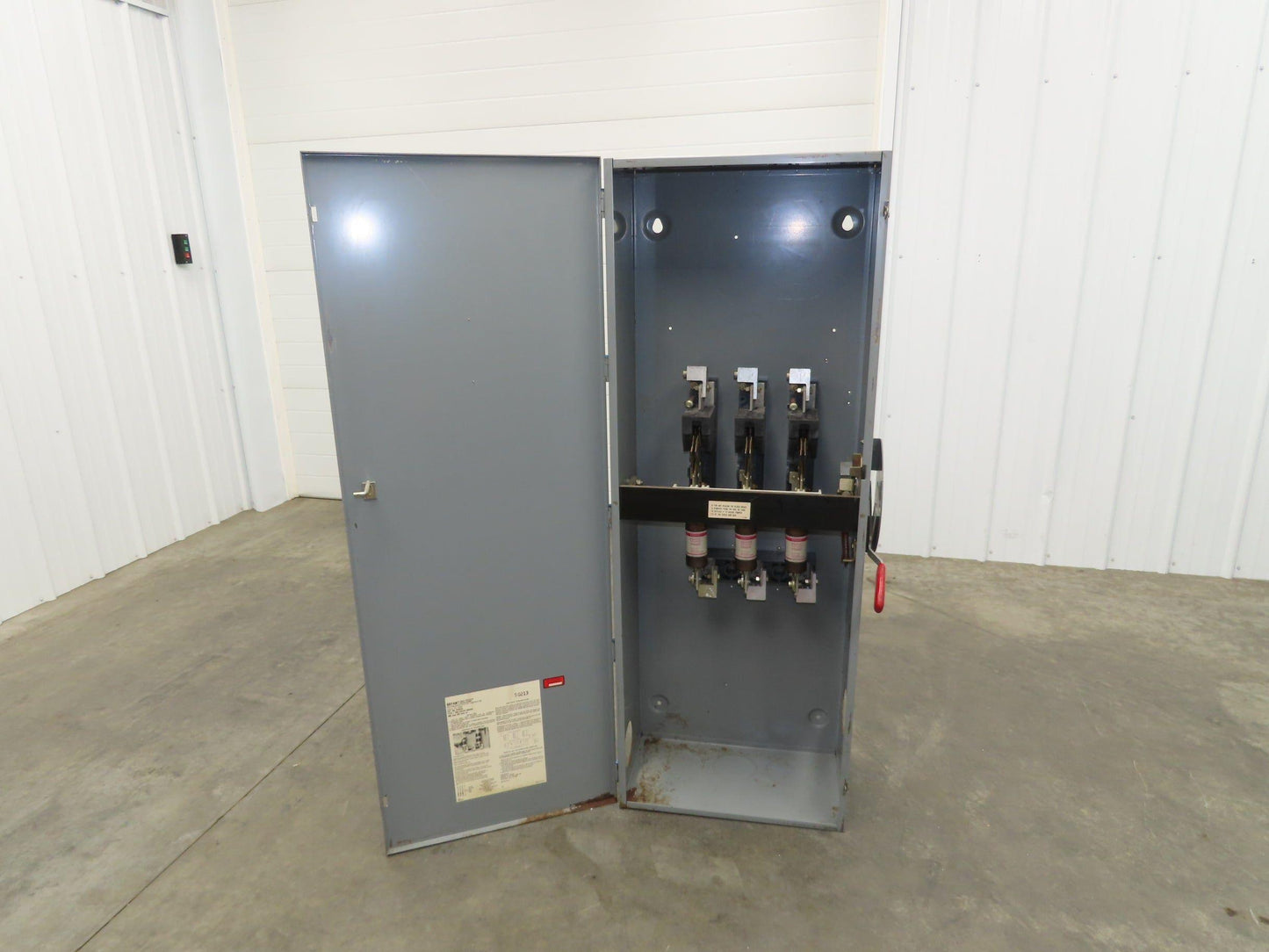 Westinghouse HFN325 Heavy Duty Safety Disconnect Switch 400A 240V Fused 125HP