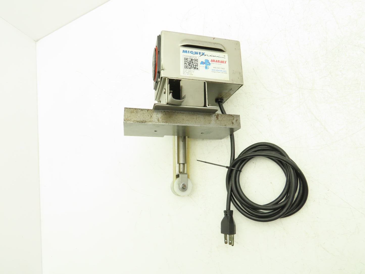 Abanaki SMMS1-06 Mighty Mini Belt Oil Skimmer w/Timer 1gph 6" Reach 115V