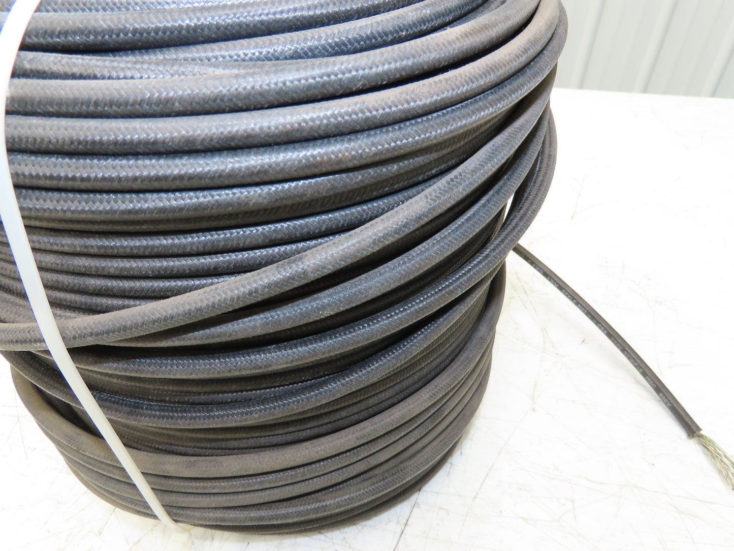 Continental 3127 Wire Spool 8AWG 390' Black Cable 600V Type SEWF-2
