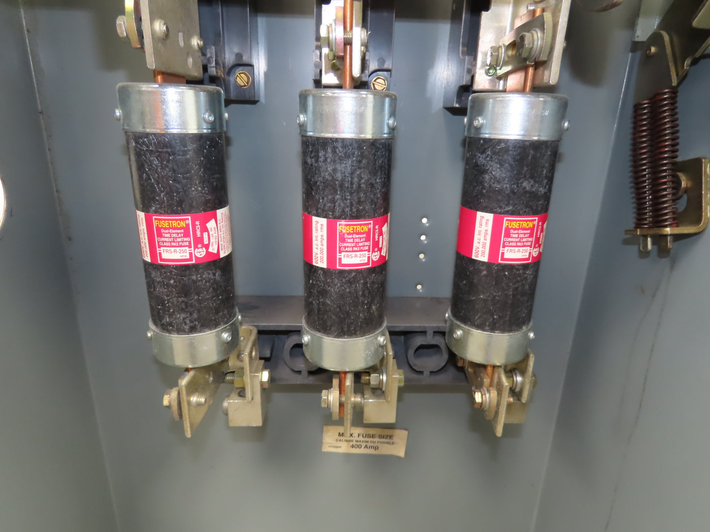 Crouse Hinds Co ASN365 Heavy Duty Safety Disconnect Switch 400A 600V Fused 250HP