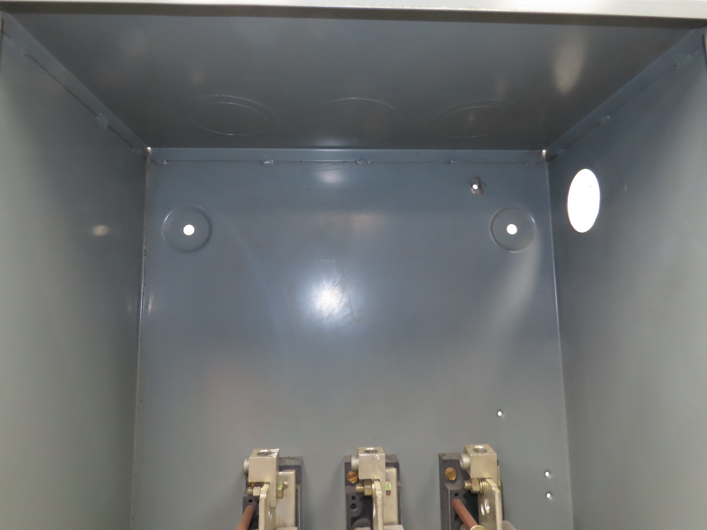 Crouse Hinds Co ASN365 Heavy Duty Safety Disconnect Switch 400A 600V Fused 250HP