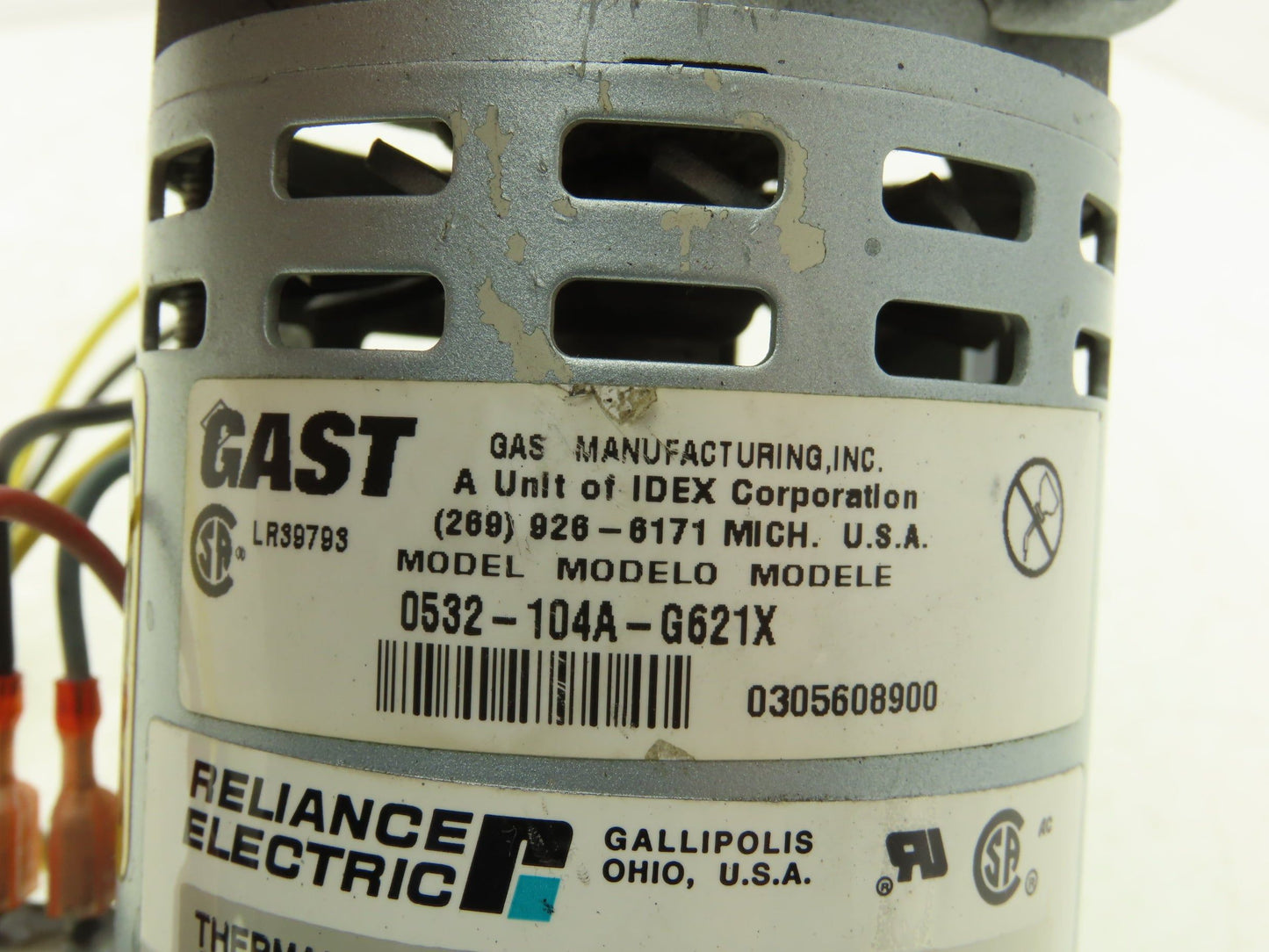 Gast 0532-104A-G621X Motor Mounted Rotary Vane Vacuum Pump 0.6 CFM 15 PSI 115V