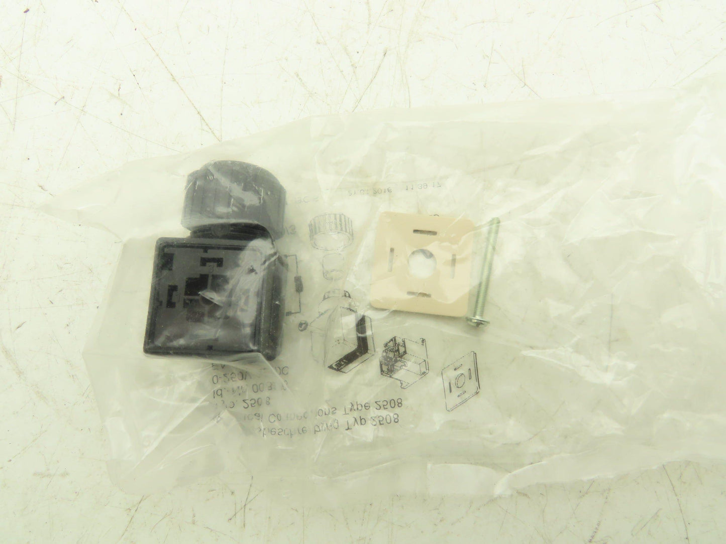 Burkert 5413 G Pilot Operated 4/2-way Solenoid Valve with Manual Override