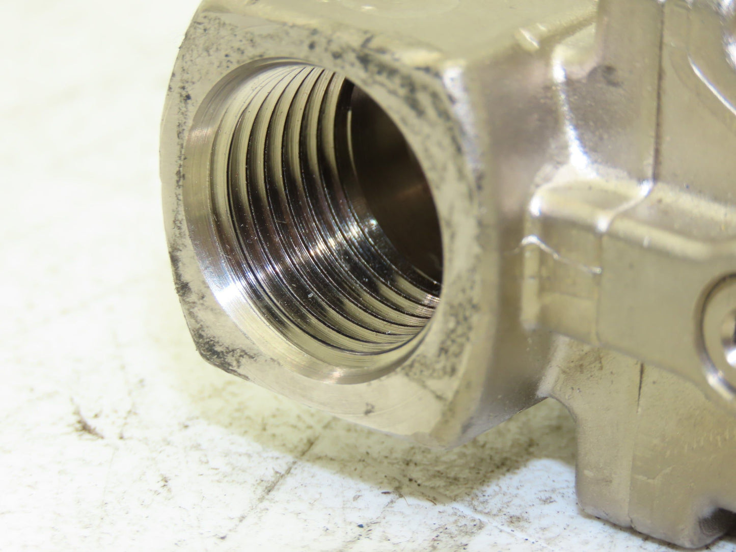 Burkert 5282 A Stainless Solenoid Valve 230V 2-Way G1/2" Normally closed