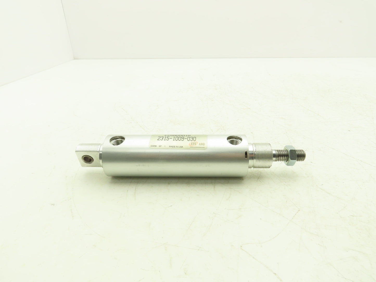 ARO 2315-1009-030 Economair Cylinder 1-1/2 Bore 3" Stroke Double Acting 1/2" Rod