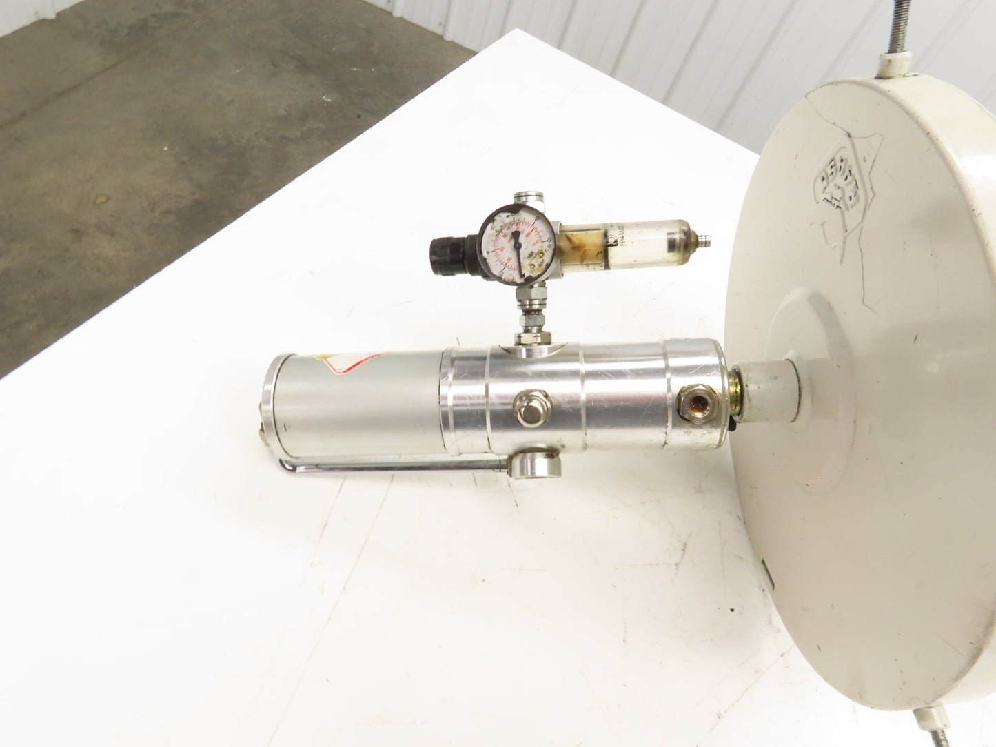 Raasm 63074-55 Pneumatic Grease Pump 120Lb Drum 65:1 w/Lid & Follower