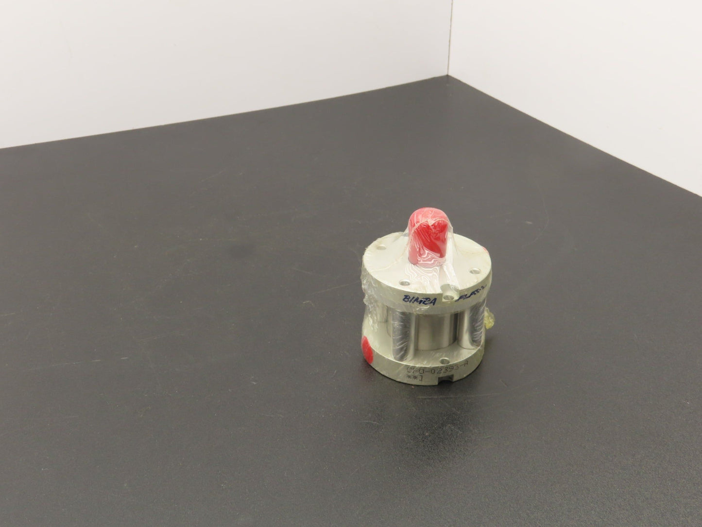 Bimba CFO-02393-A Flat-1 Pneumatic Air Cylinder 1.5" Bore 1" Stroke 5/8" rod