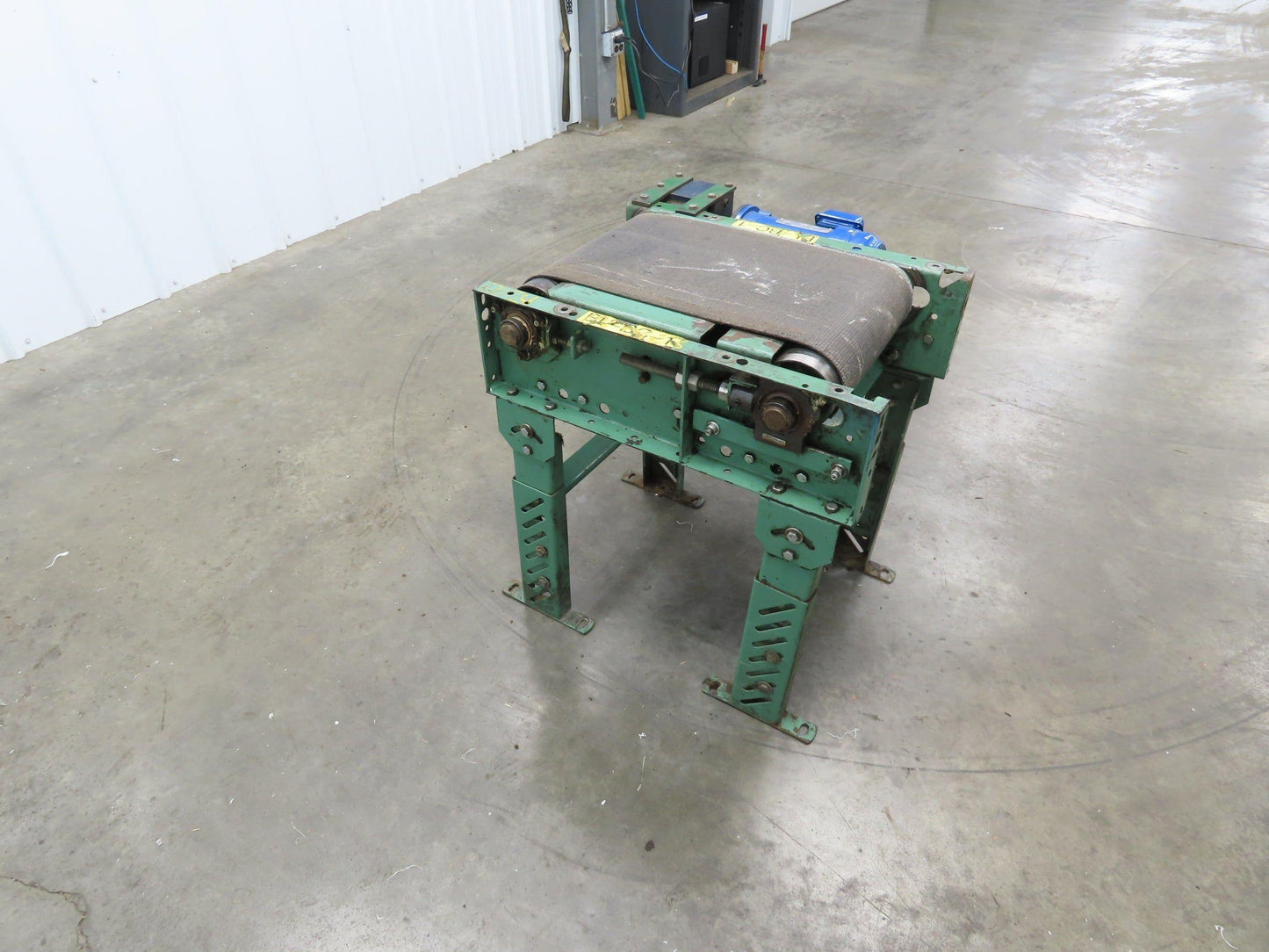 Roach 18"x 24"L Small Slider Bed Conveyor 12" Belt .5Hp 230/460V 3PH 80 FPM