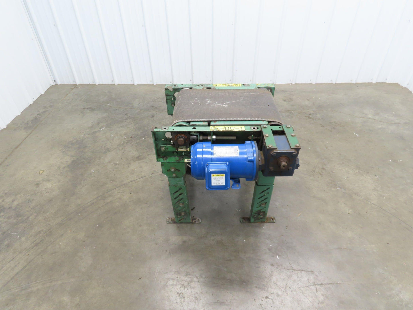 Roach 18"x 24"L Small Slider Bed Conveyor 12" Belt .5Hp 230/460V 3PH 80 FPM