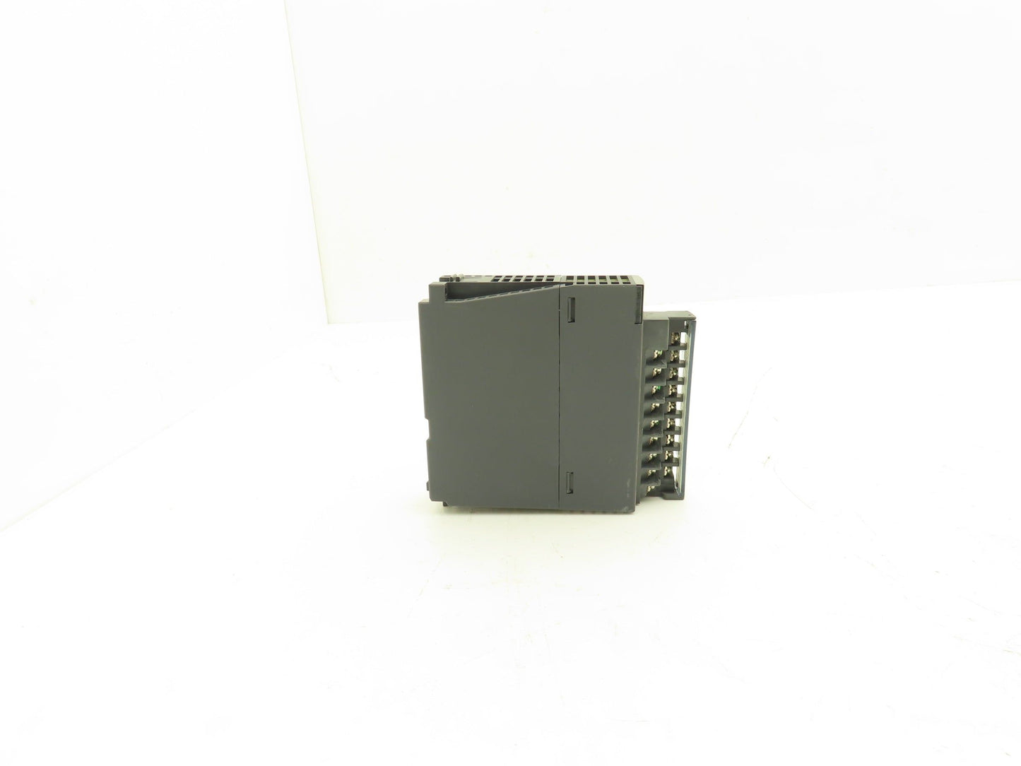Mitsubishi Q64DAN Melsec-Q A/D Converter Unit -10~10V 24VDC 0.24A 5VDC 0.34A