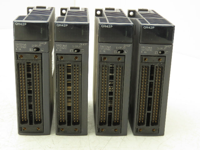 Mitsubishi QH42P Melsec-Q Input/Output Unit 24VDC 4mA 12/24VDC 0.1A Lot of 4