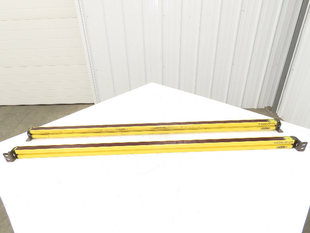 Banner SLSCE30-1200Q8|SLSCR30-1200Q8 Light Curtain Receiver/Transmitter Set 1.2m