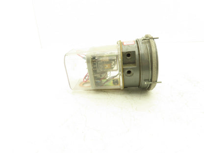 Dwyer 3001C Photohelic Pressure Switch Gauge 25PSI 120F 1" Of Water 117V